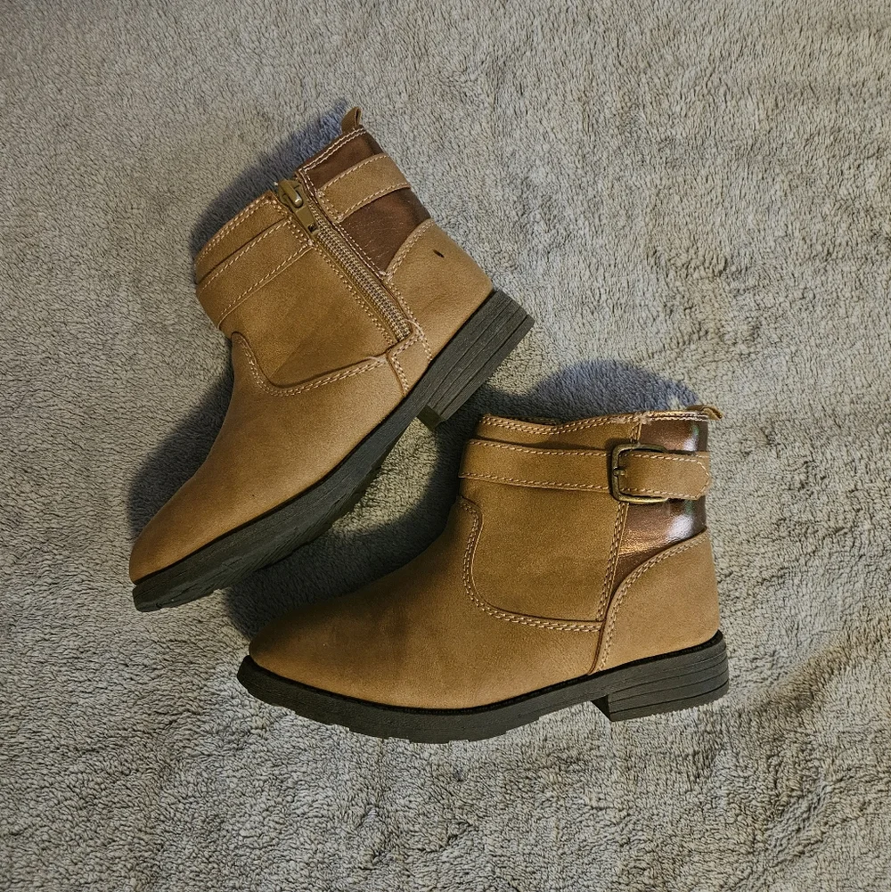 Carter's Brown Buckled Booties 12M
